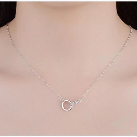 *NEW Rose Gold/925 Silver Diamond Circle Necklace - Picture 4 of 7